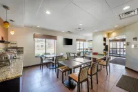 Best Western Plus College Park Hotel Hotels in Berwyn