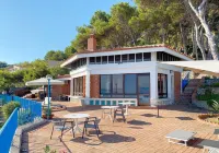 Solemar Sicilia - Villa Giovitto Hotels near Il Castello di San Nicola L'Arena