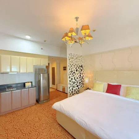 MaxStays Max Home at the Venice Residences