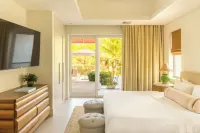 Private Pool Villa at Coral Sands – Steps to Pink Sand Beach & Resort Amenities - Wifi