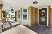 4 Bedroom Historic Charmer Marion Uptown