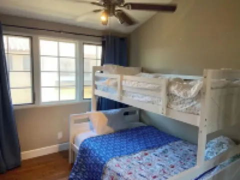 Modern 3-Bedroom beach townhome