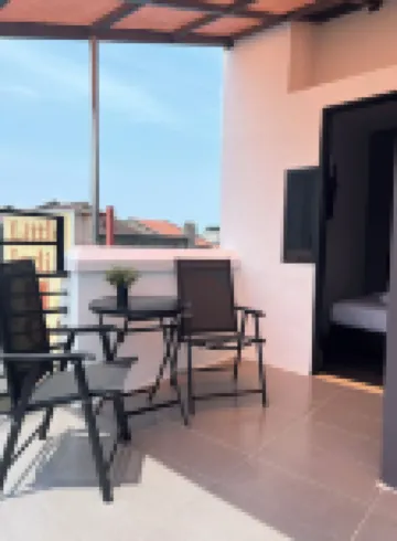 Quee Hotel