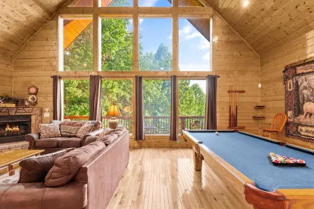 Unrestricted Mountain Views and Theater Room - Stunning Luxury Retreat Отели в г. Питман Сентер