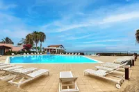 Porto Antigo Hotel Residence - piscina