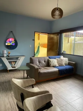 House with pool, very cozy and comfortable, close to the beach