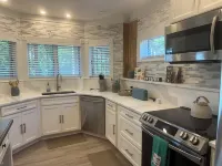 Charming 1-bedroom apartment in beautiful Brewster with WiFi, AC