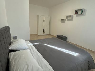 SerravalleShop&Stay
