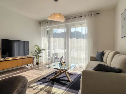 Experience Cochem: Moselle view, view of the Reichsburg & old town directly opposite