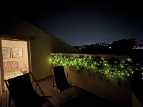 The Solarium by the waves