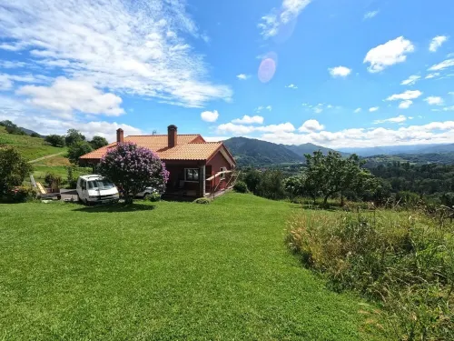 Casa El Blao Hotels in Parres