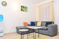 Highway views full furnished 1-bedroom apartments at OJ-Membley