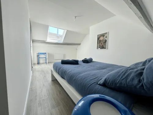 ValenStay - Group/family house 12 pers. Hotels in Anzin