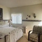 San Miguel II, Oceanside, Ca - Homestays