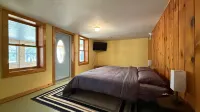 Spacious Lakefront Home with Nostalgic Charm, Wifi, AC and a Boat Dock