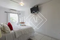 Magnifique Appartement Les Pieds Dans L'eau à Grand Case Hotels in Grand Case