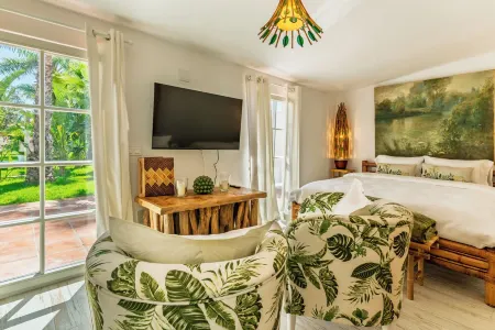 Apartment Bambú Verde (2.7 kilometers from the beach) Отели рядом с достопримечательностью «Коста дель Соль»