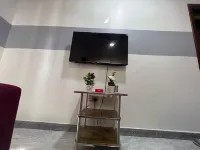 Luxury Stone Town Suite - Centrally Located