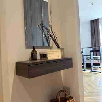 Historic apartment with a modern twist in the heart of Munich Schwabing Others