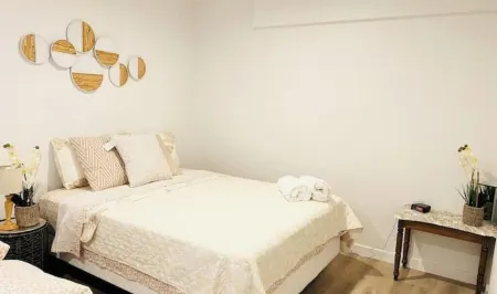 A Quiet business /family vacation with fast wi-fi Отели рядом с достопримечательностью «WinCo Foods»