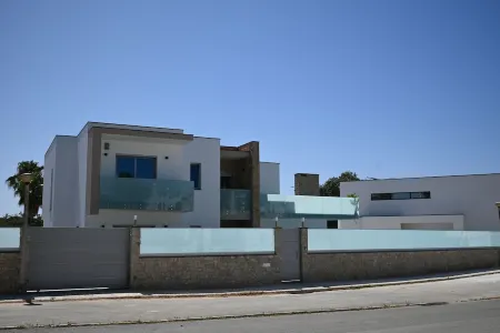 Villa Luz 37 - Jacuzzi Terrace & Swimming Pool