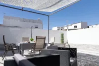 Casa Nao Santiago Sanlucar de Bda Playa Centro with Parking