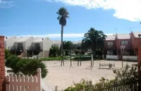 Enjoy the whole year in the best of Chile, in a charming little house! Hotels in Caldera