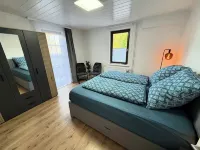 Comfortable, family-friendly apartment equipped with OLED TV & XXL kitchen Hotels in Schlitz