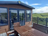 Valley View -panoramic views of Rame Peninsula