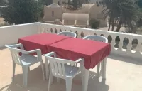 Maison la rose 3 400 m from the beach