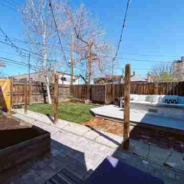 "Blue Ox" Charming 2 Bedroom Triplex - S Broadway Hotel Exterior