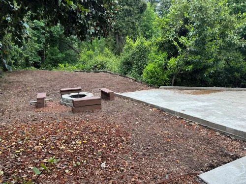 Cozy 2-bedroom basement ADU in charming Oregon City with WiFi & AC Hotels in Oregon City