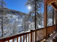 Superb Cosy Studio, Terrace, parking, ski locker close to slopes.