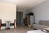 Modern apartment 'Ice' for 2