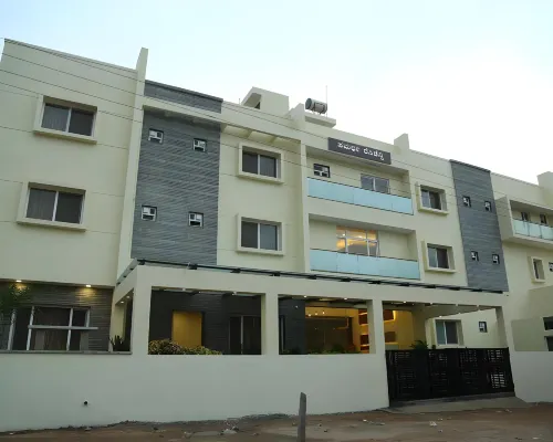 Samarth Residency Hotels in Koppal