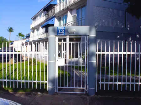 Villa María del Mar- Serene Beachside Retreat Отели в г. Дорадо