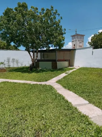 3 bedroom house with private swimming pool and movie theatre