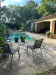 Villa Proche Valbonne Calme Absolu Avec Piscine Hotel di Châteauneuf-Grasse