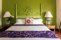 Whimsical Flat in Old Town Villa w/Pool, Private Terrace and Chef's Kitchen