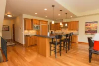 Luxurious Condominium 1 - 3 bedrooms available