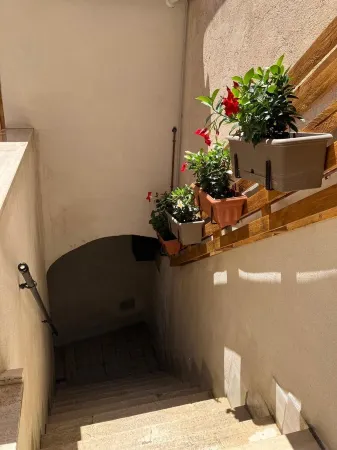 The house of memories in the historic center of Monterotondo has 2 apartments