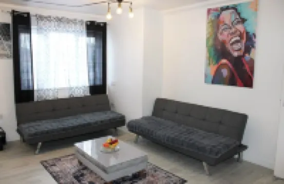 Bowery Apartment - 2 Bedrooms 1st Floor