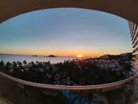 Beautiful and Luxurious Apartment in Peninsula Ixtapa