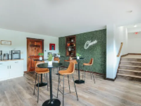 Basecamp151 Hotels in Nelson County