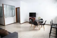 Apartamento Aconchegante Central Perto da Escritório da Aperam! 치모테우 호텔