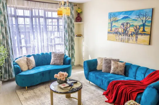 Quzuri Homestay Spacious 3-bedroom apartment Near JKIA and SGR Nairobi with WiFi