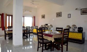 The Sky Imperial Jungle Camp Resort