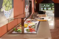 Paradise Hotel Corfu - breakfast
