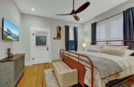 Tolle Haus: W/pool & Firepit-walk to Schlitterbahn, Comal Chutes & Downtown!