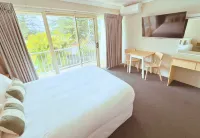 Yamba Sun Motel - Parvekkeita